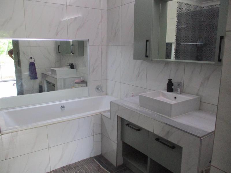 3 Bedroom Property for Sale in Fichardt Park Free State